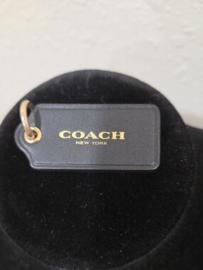 COACH Black Leather HangTag with Gold Logo
